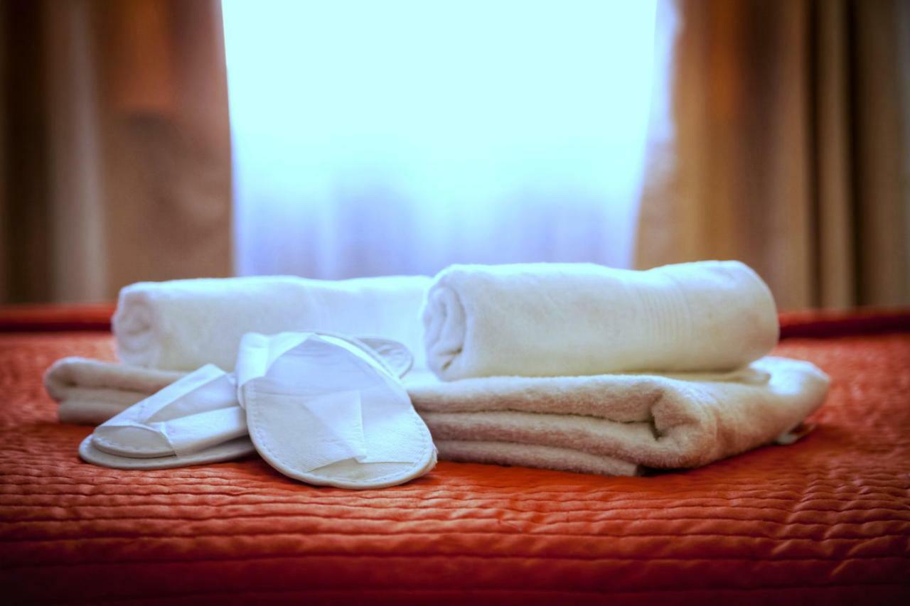 Warsaw Royal Stay Aleja Jana Pawla II エクステリア 写真